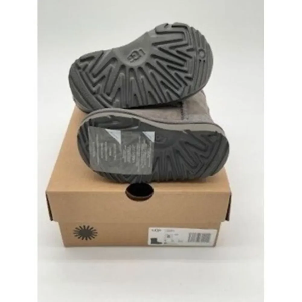 UGG Classic Short Gray Toddler Boots‎ Size C6
